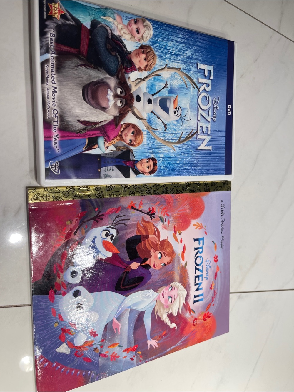 Disney Frozen on DVD 📀 & Frozen II Kids Story Set